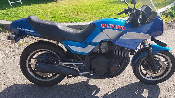 Suzuki GSX 750 ES 5 of 7