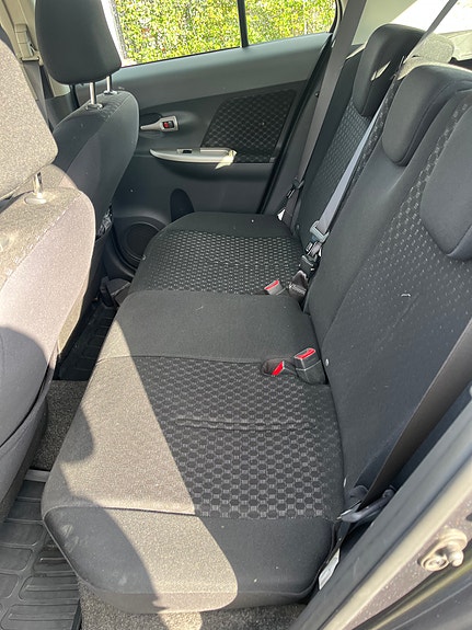 Toyota Urban Cruiser 6 of 11
