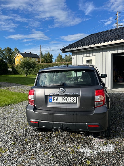 Toyota Urban Cruiser 4 of 11