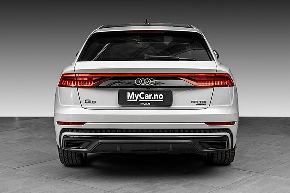 Audi Q8 9 of 30
