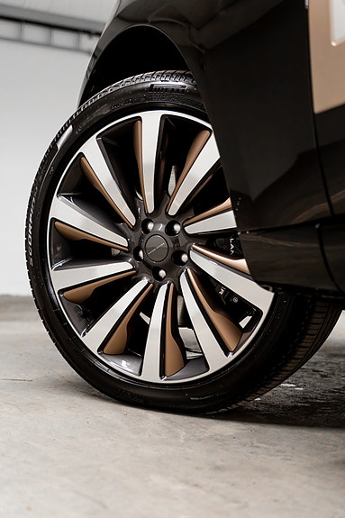 Land Rover Range Rover 14 of 19