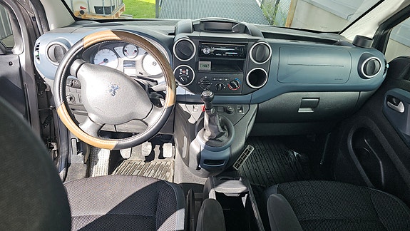 Peugeot Partner 13 of 26