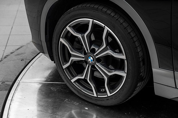 BMW X2 9 of 22