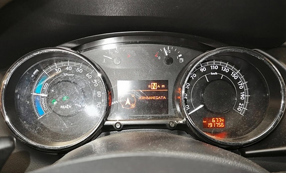 Peugeot 3008 2 of 11