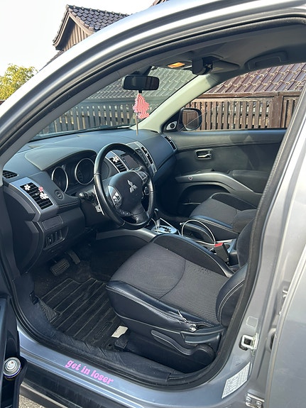 Mitsubishi Outlander 7 of 30