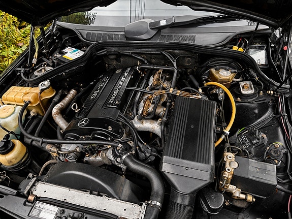 Mercedes-Benz 190 E 14 of 14