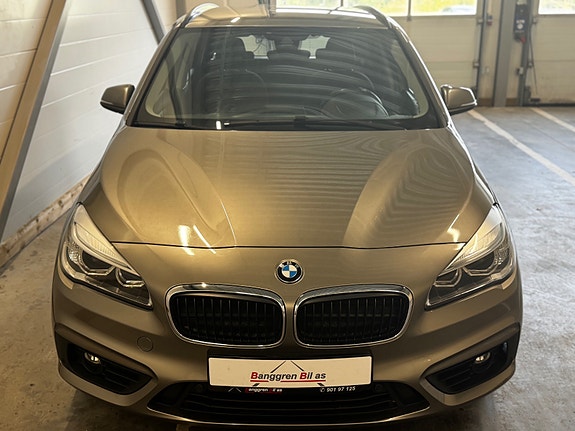 BMW 225xe 6 of 30