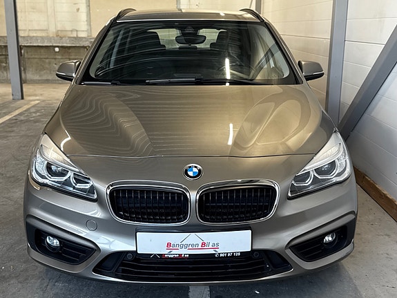 BMW 225xe 21 of 30
