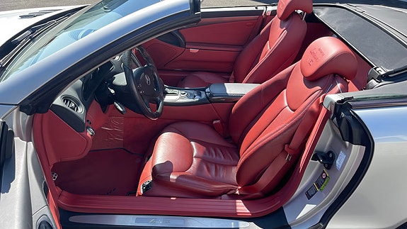 Mercedes-Benz SL500 27 of 30