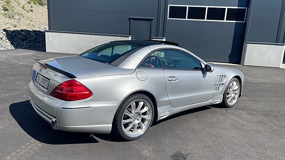 Mercedes-Benz SL500 19 of 30