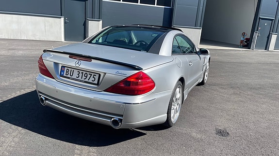 Mercedes-Benz SL500 18 of 30