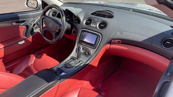 Mercedes-Benz SL500 23 of 30