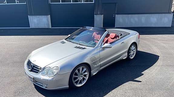 Mercedes-Benz SL500 5 of 30