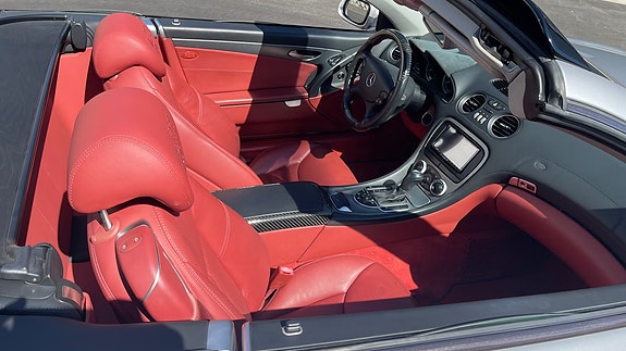 Mercedes-Benz SL500 26 of 30