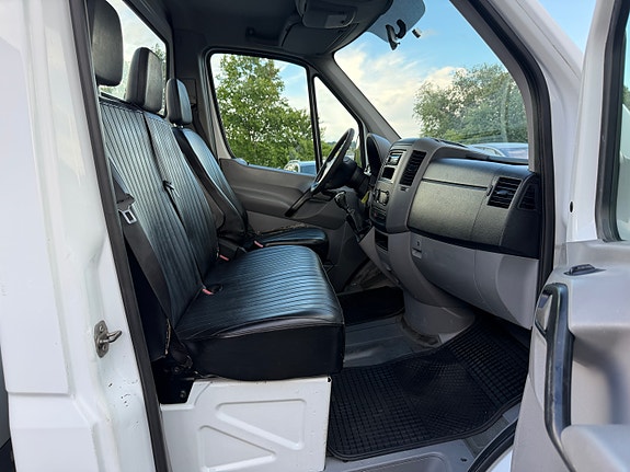 Mercedes-Benz Sprinter 311 20 of 24