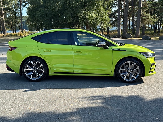 Skoda Enyaq Coupe RS 7 of 30