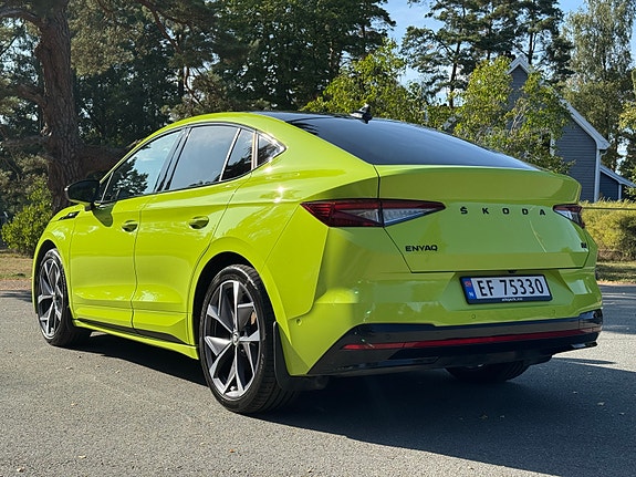 Skoda Enyaq Coupe RS 8 of 30