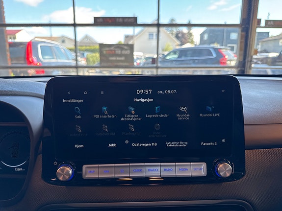 Hyundai Kona 25 of 27