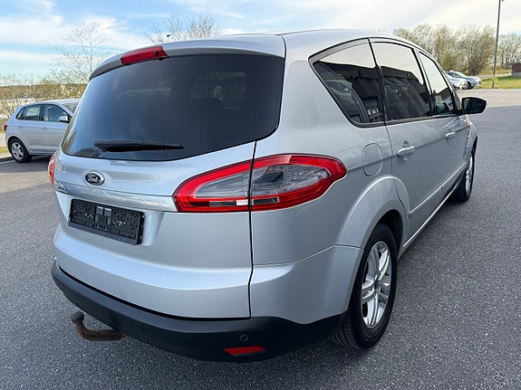 Ford S-MAX 5 of 21