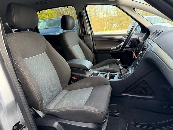 Ford S-MAX 15 of 21