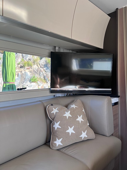 Adria Alpina 903HT 16 of 19