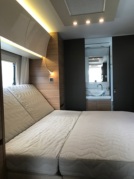 Adria Alpina 903HT 8 of 19