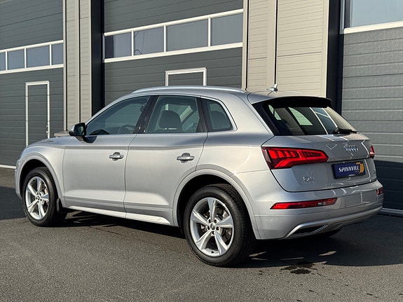 Audi Q5 4 of 30
