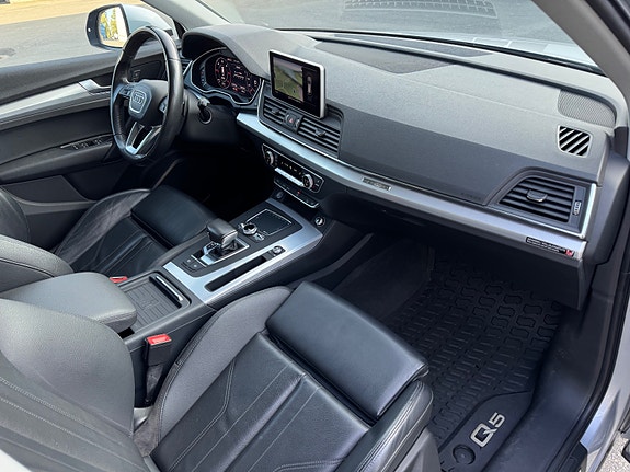 Audi Q5 16 of 30