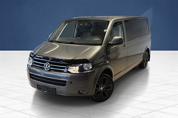 Volkswagen Caravelle 7 of 20