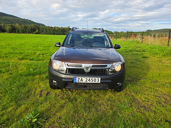 Dacia Duster 2 of 19