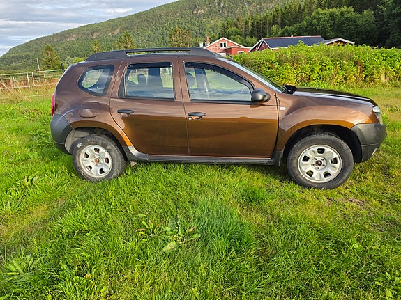 Dacia Duster 4 of 19