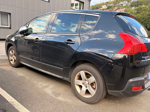 Peugeot 3008 4 of 11