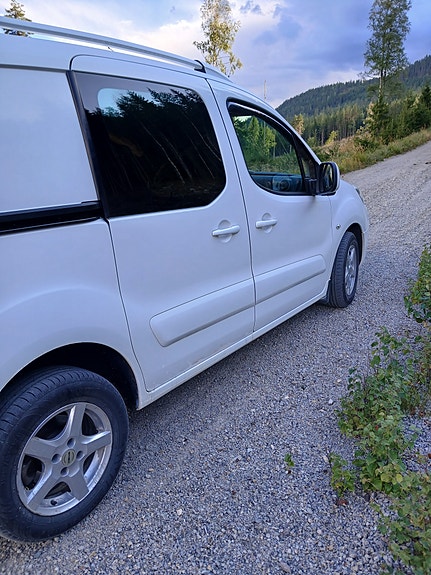 Peugeot Partner 6 of 18