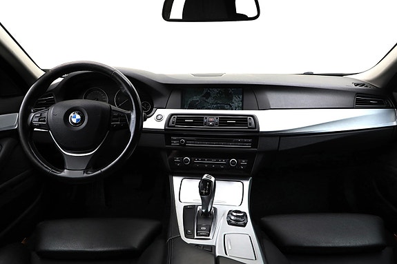 BMW 520d 15 of 26