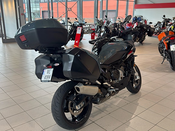 BMW S 1000 XR 5 of 6