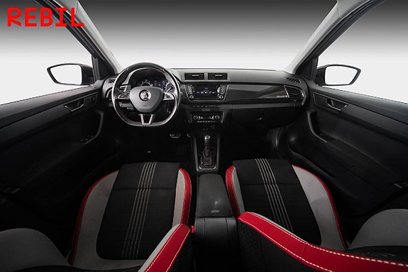 Skoda Fabia 10 of 22