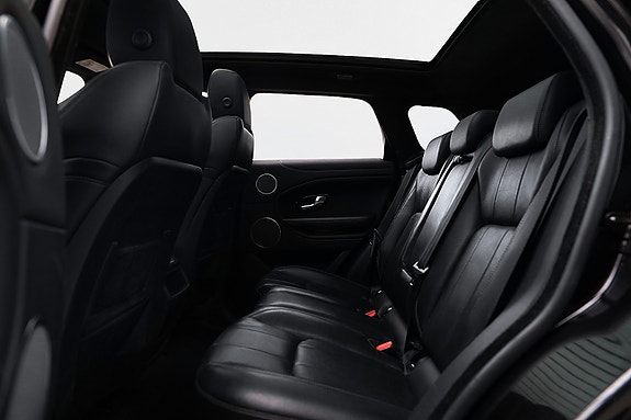 Land Rover Range Rover Evoque 11 of 25