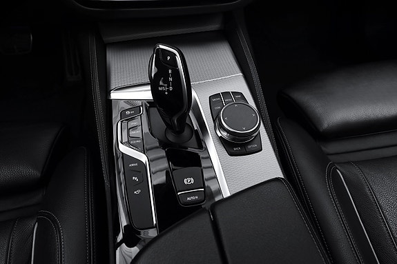BMW 530e 23 of 29