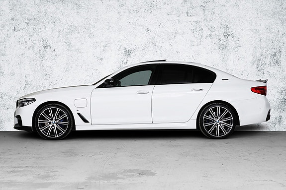 BMW 530e 10 of 29