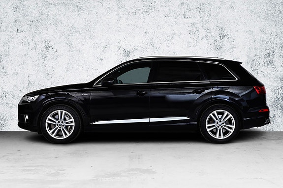 Audi Q7 10 of 30