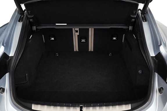 Porsche Taycan Sport Turismo 7 of 30