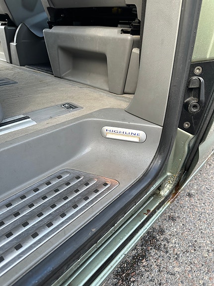 Volkswagen Multivan 21 of 30