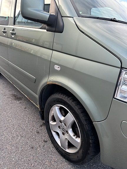 Volkswagen Multivan 5 of 30