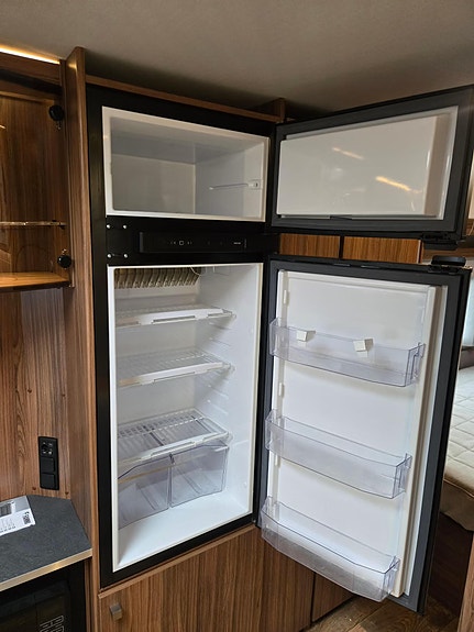 Polar 620 SA Edition Enkle senger / Alde / Stekeovn / Markise 15 of 25