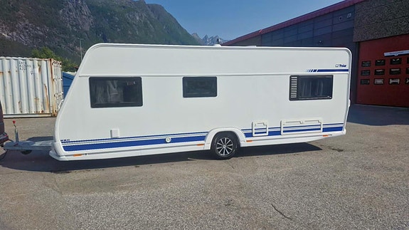 Polar 620 SA Edition Enkle senger / Alde / Stekeovn / Markise 3 of 25