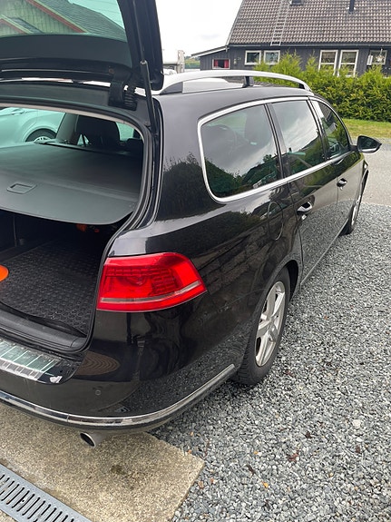 Volkswagen Passat 11 of 11