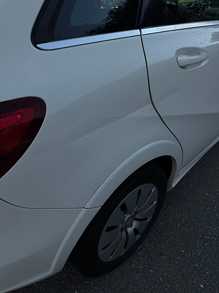 Mercedes-Benz B-Electric 20 of 21