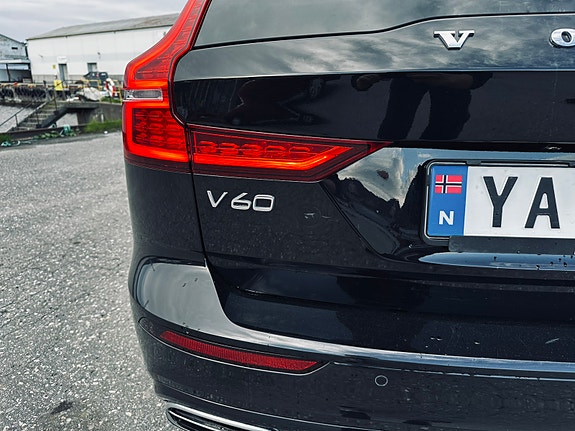 Volvo V60 6 of 22