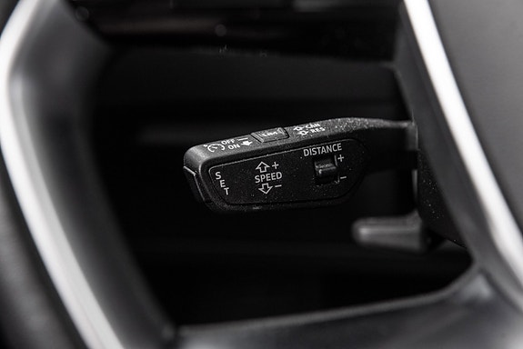 Audi Q8 e-tron 18 of 30