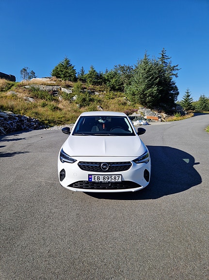 Opel Corsa-e 2 of 12